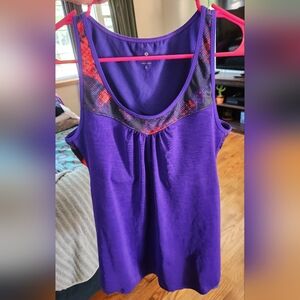 Athleta Women's Racerback Built In Bra Athletic Tank Top Shirt Sz Large EUC